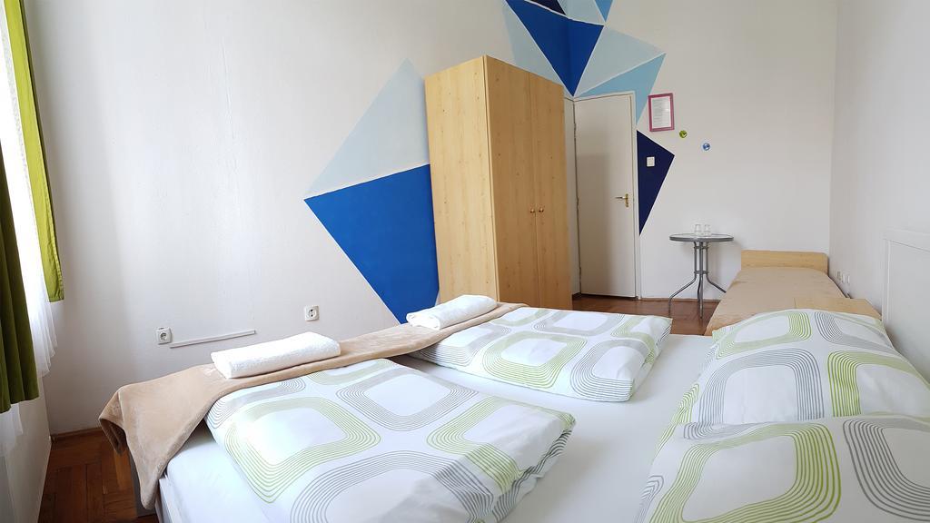 Westend Minihotel Budapest Exterior photo