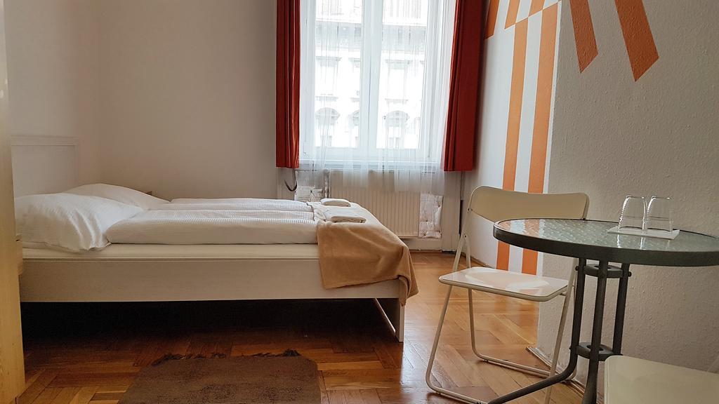 Westend Minihotel Budapest Exterior photo