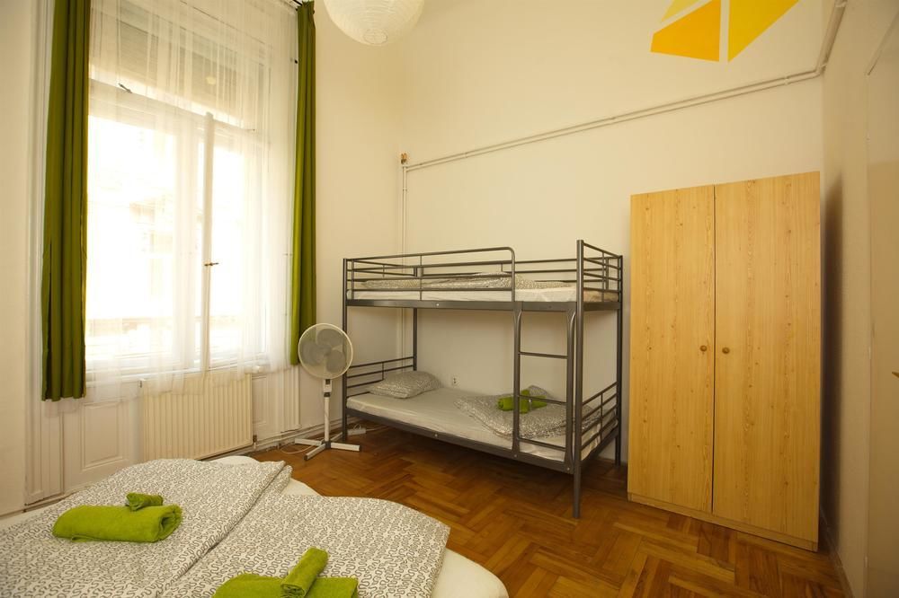 Westend Minihotel Budapest Exterior photo